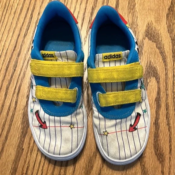 Adidas Mickey Mouse Velcro Shoes, Size 1 1/2 - Picture 2 of 4